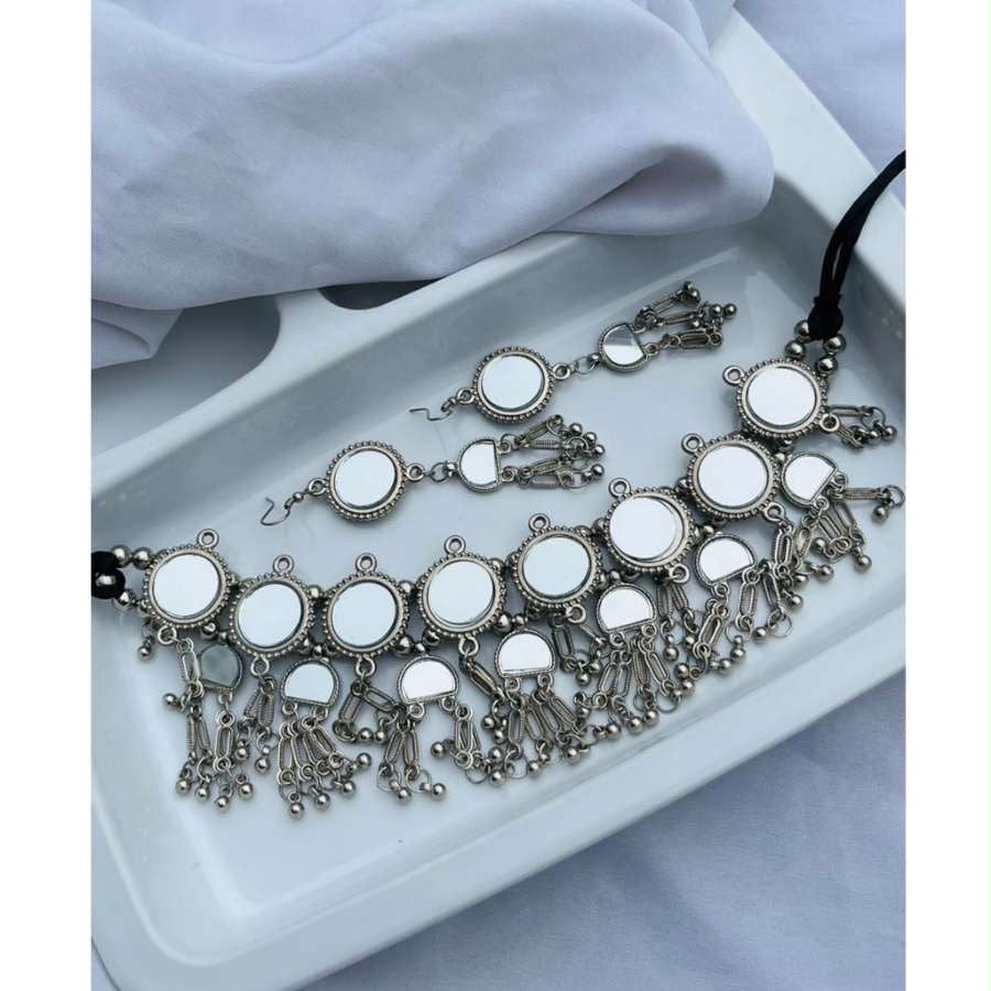 Aanya Mirror Set