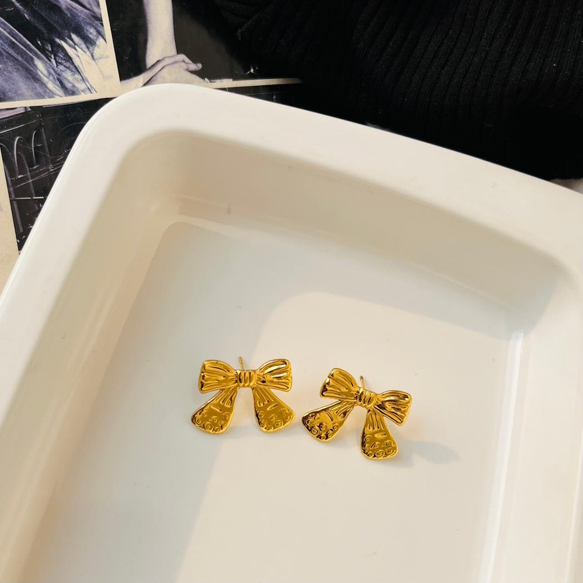 Bow Earrings ~ Anti Tarnish