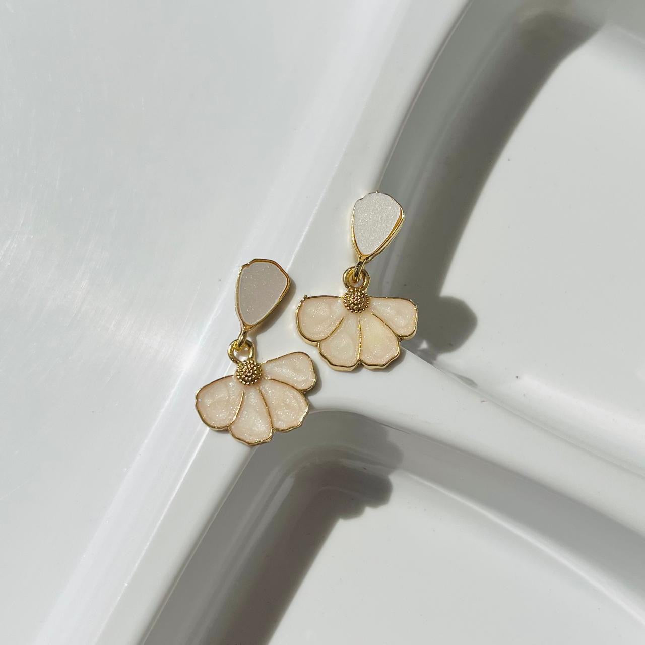 Daisy Earrings