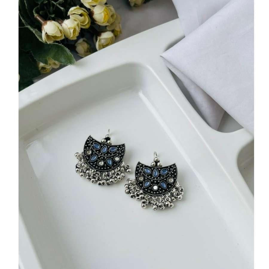 Avni Earrings