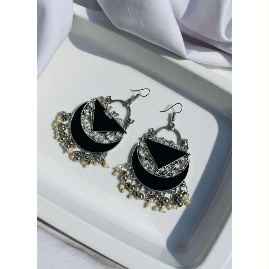 Mahi Earrings