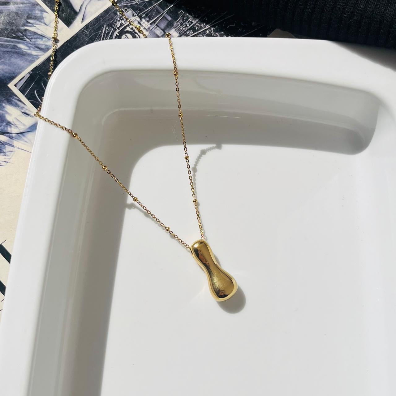 I Bubble Initial Necklace ~ Anti Tarnish
