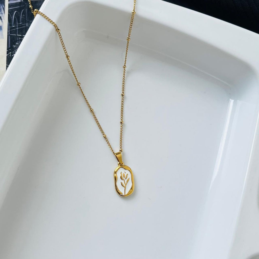 Tulip Necklace ~ Anti Tarnish