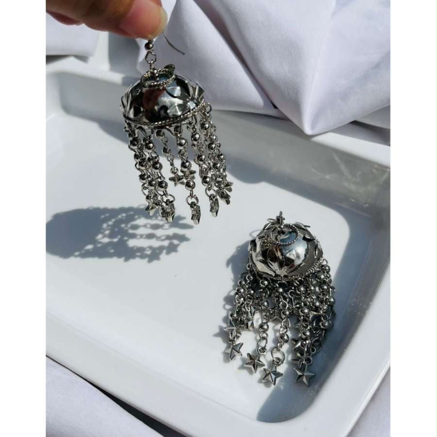 Vaani Jhumkas