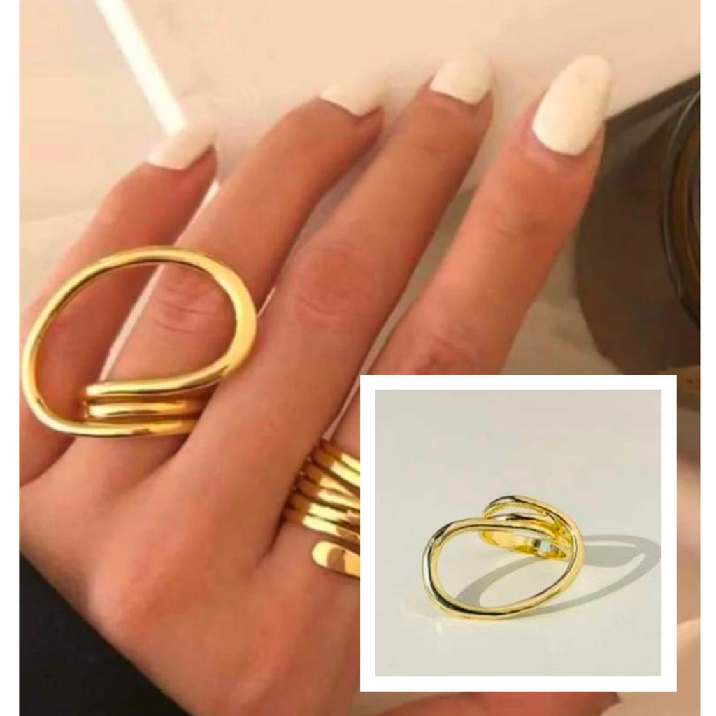 Ellie Ring ( Size 17 )