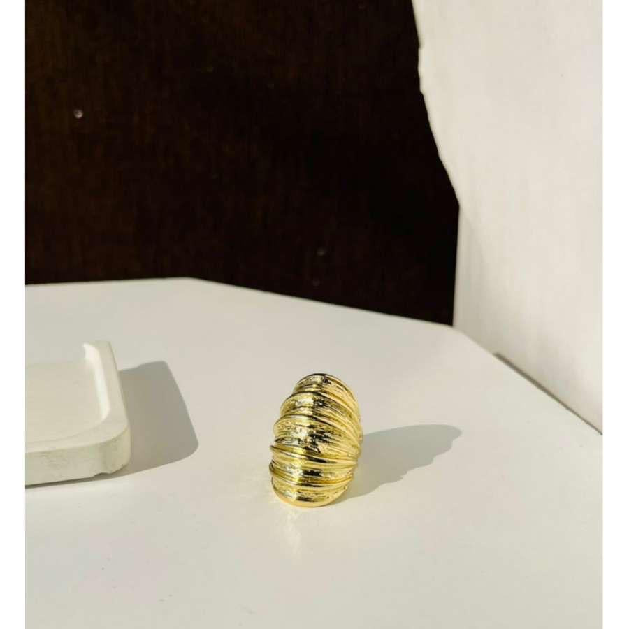 Harper Ring ( Size 18 )