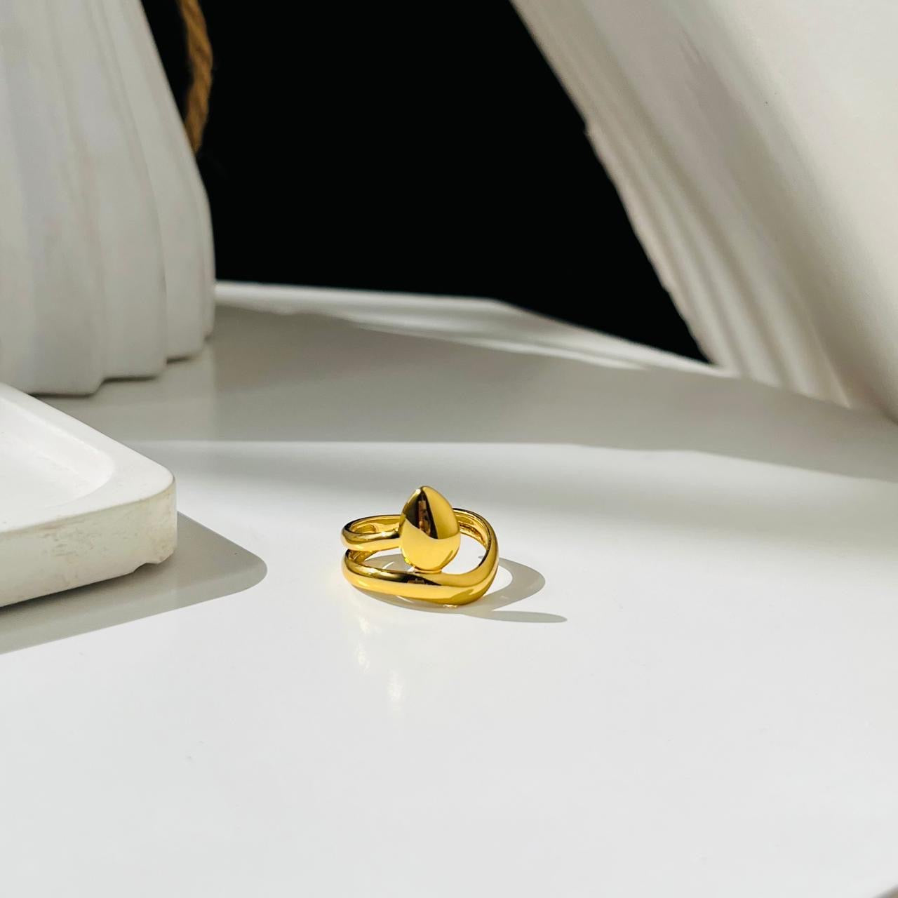 Daphne Adjustable Ring ~ Anti Tarnish