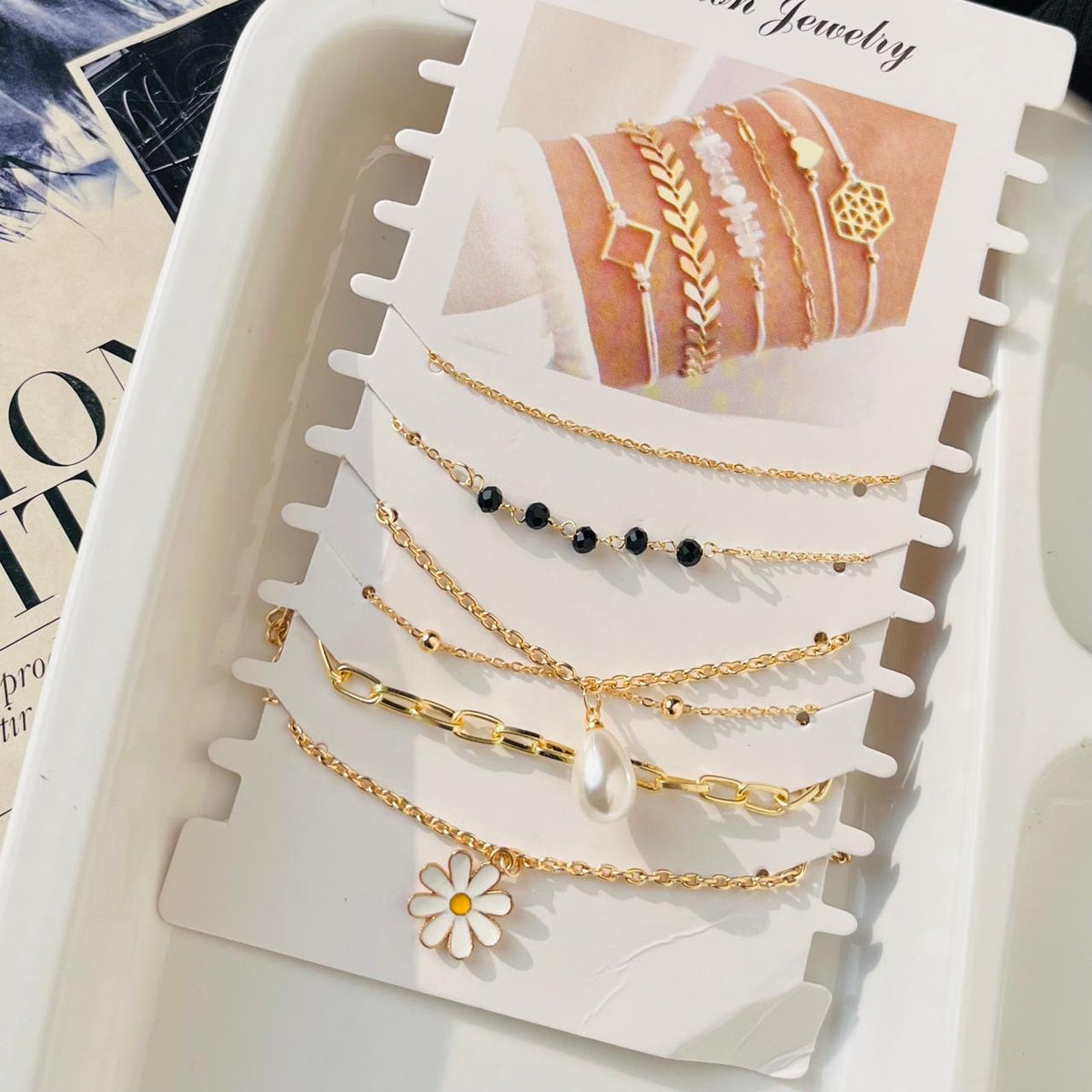 Daisy Pearl Bracelet Stack ( 6 Bracelet )