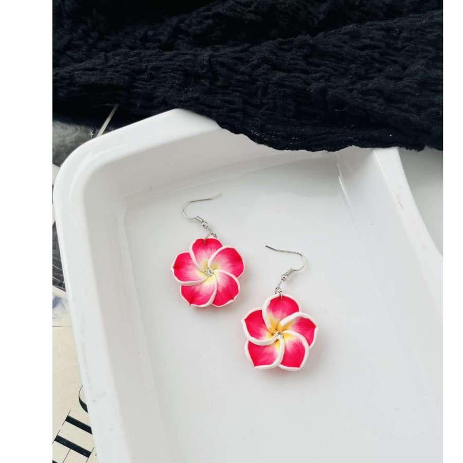 Pink Daisy Earrings