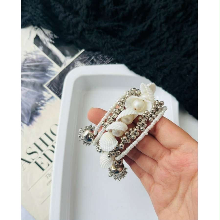 Shell Bracelet