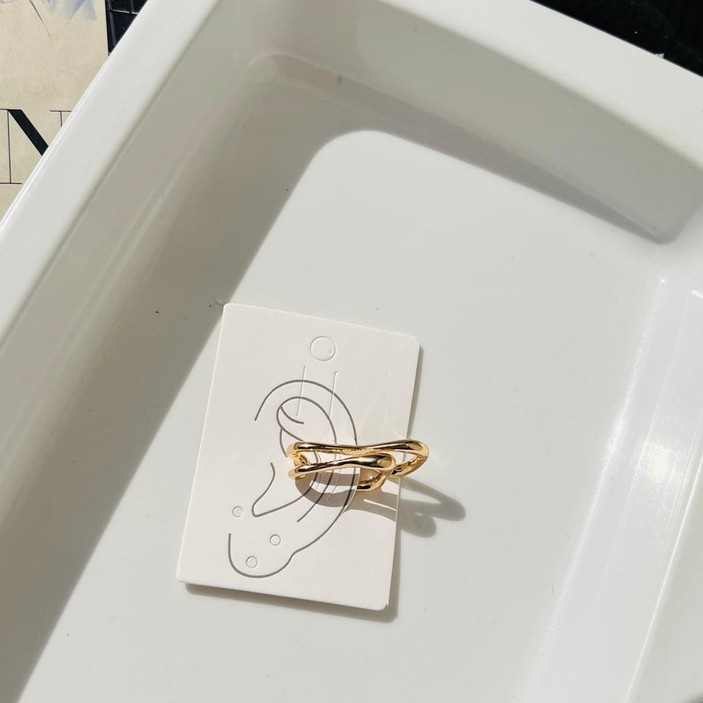 Nora Ear-cuff~ Adjustable