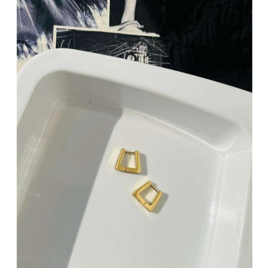 Susie Square Hoops (Anti Tarnish)