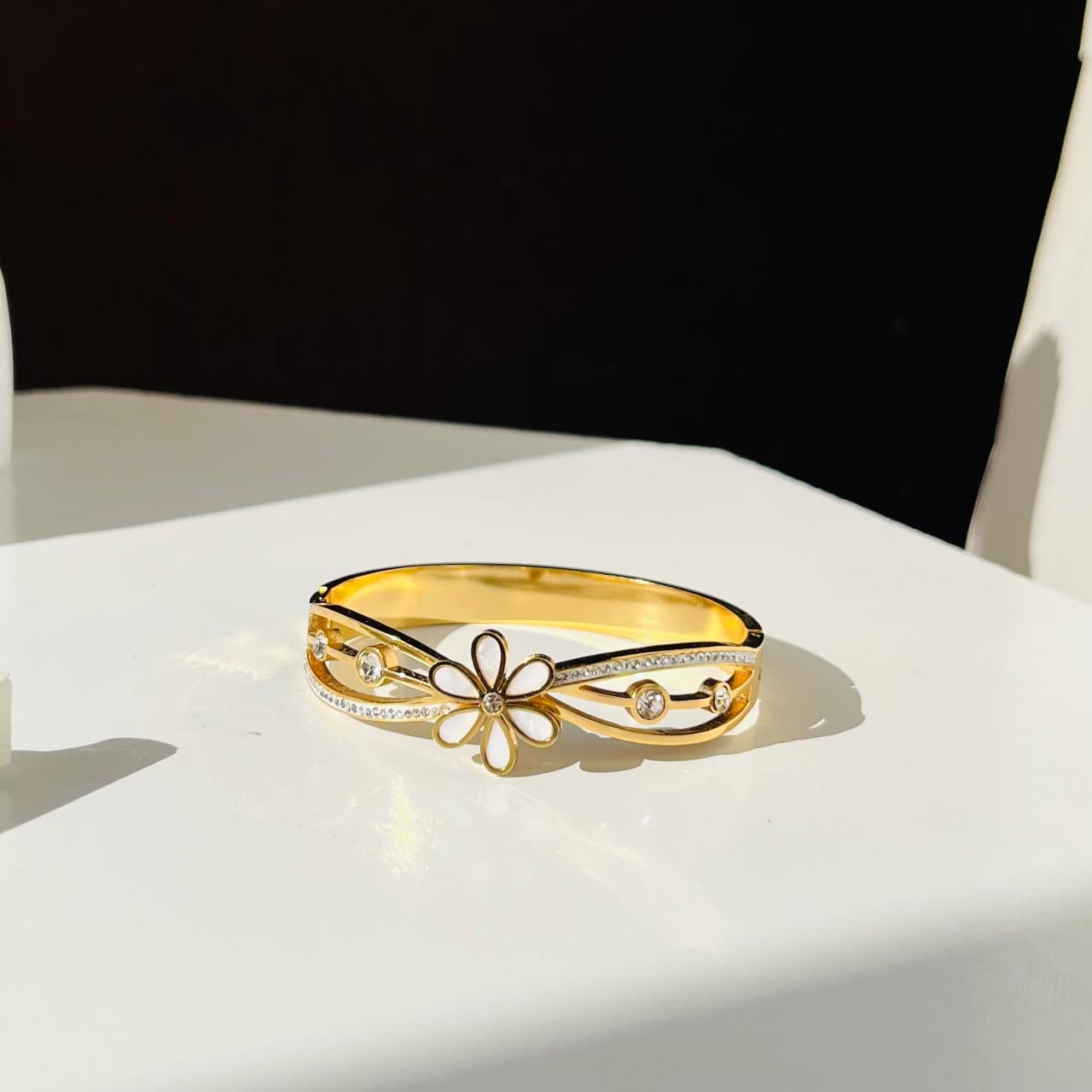 Small Size Daisy Bracelet ~ Anti Tarnish (2*2 & 2*4 Size)