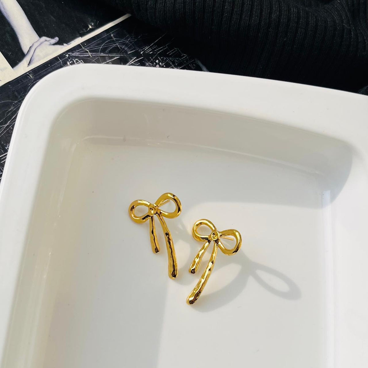 Bow Earrings ~ Anti Tarnish