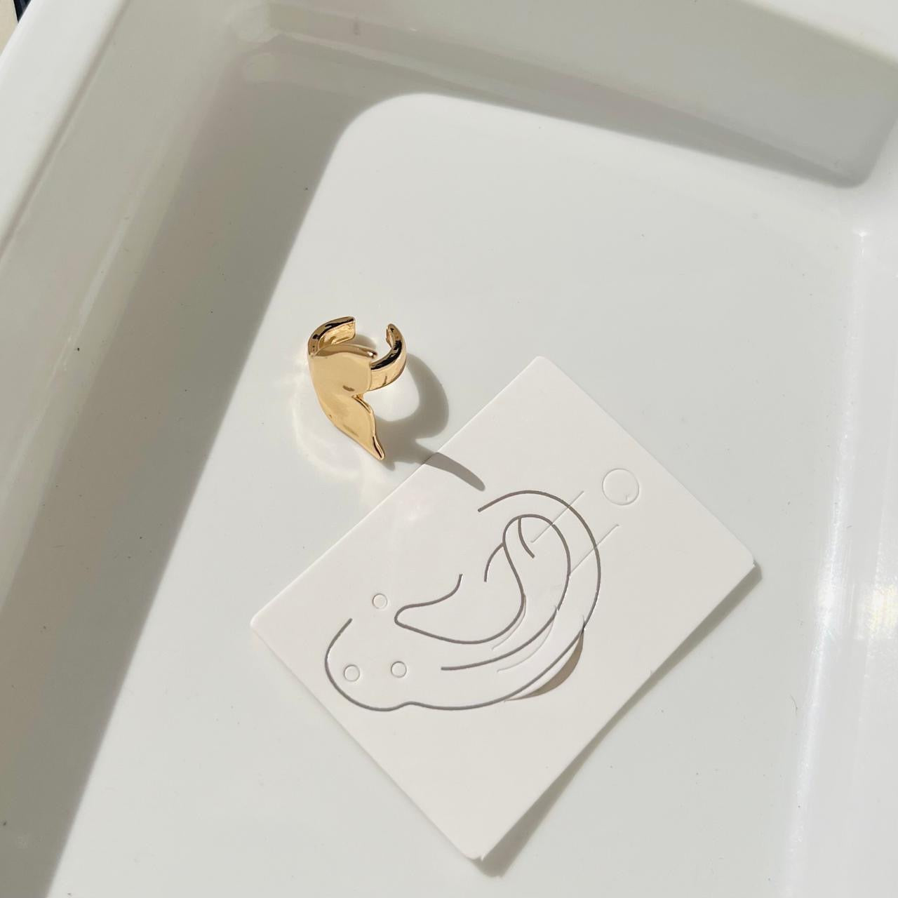 Fish Tail Ear-Cuff