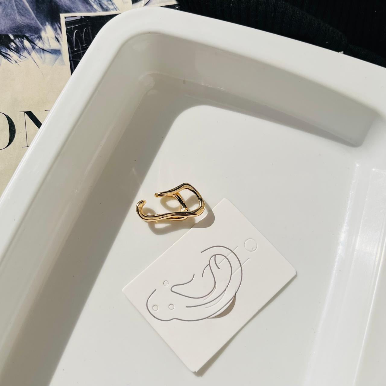 Nora Ear-cuff~ Adjustable
