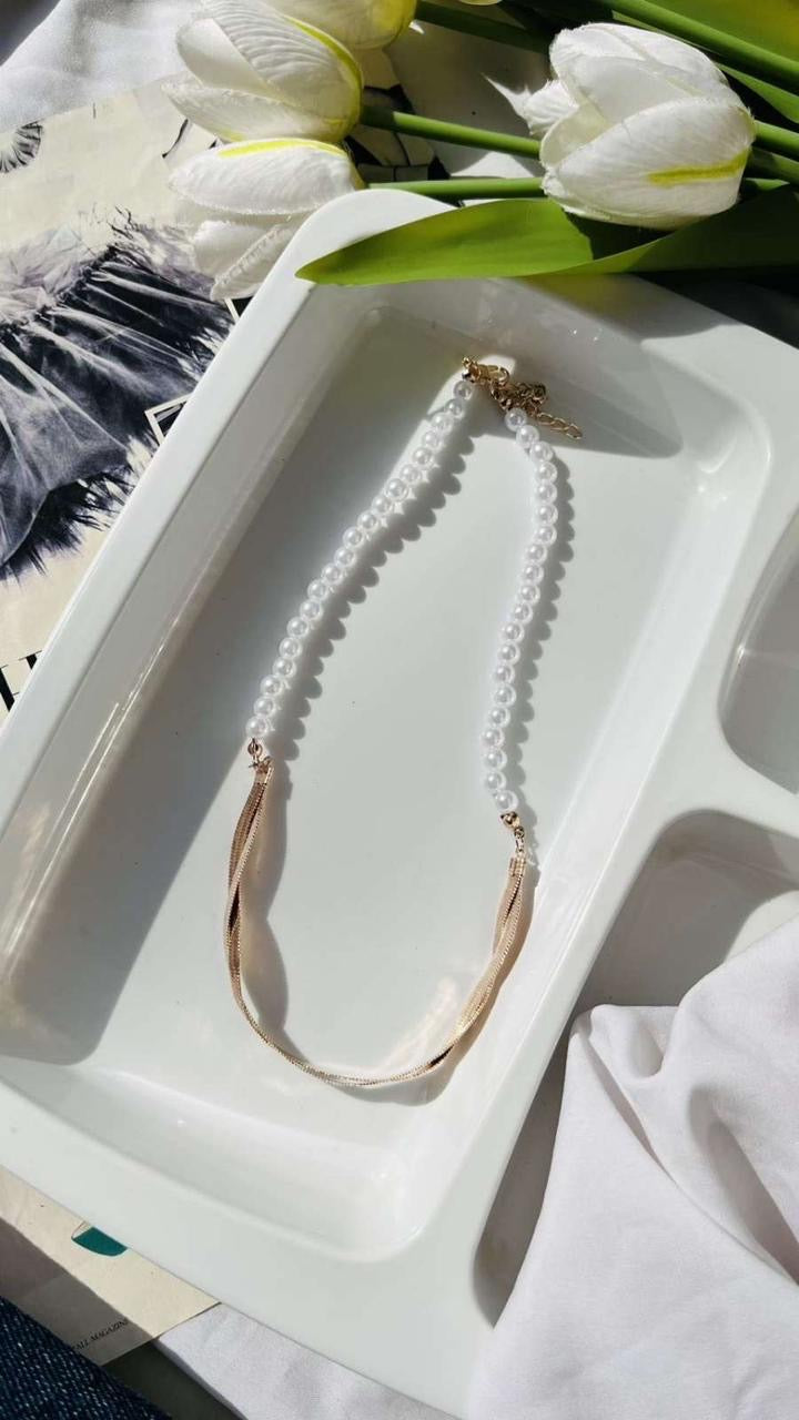 Rosegold Pearl Necklace