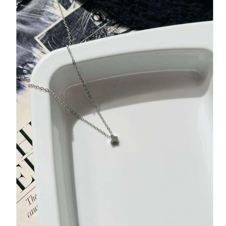 Dainty Silver Butterfly Necklace