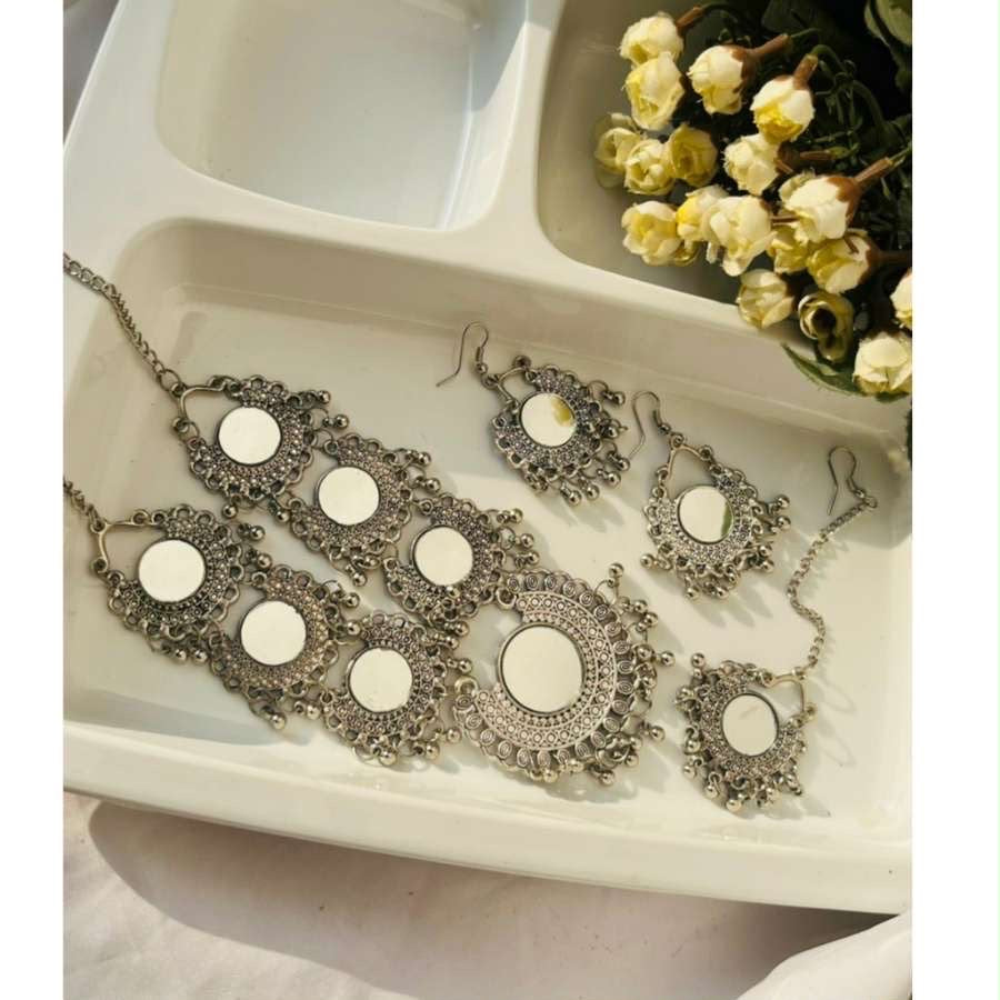 Diya Mirror Set