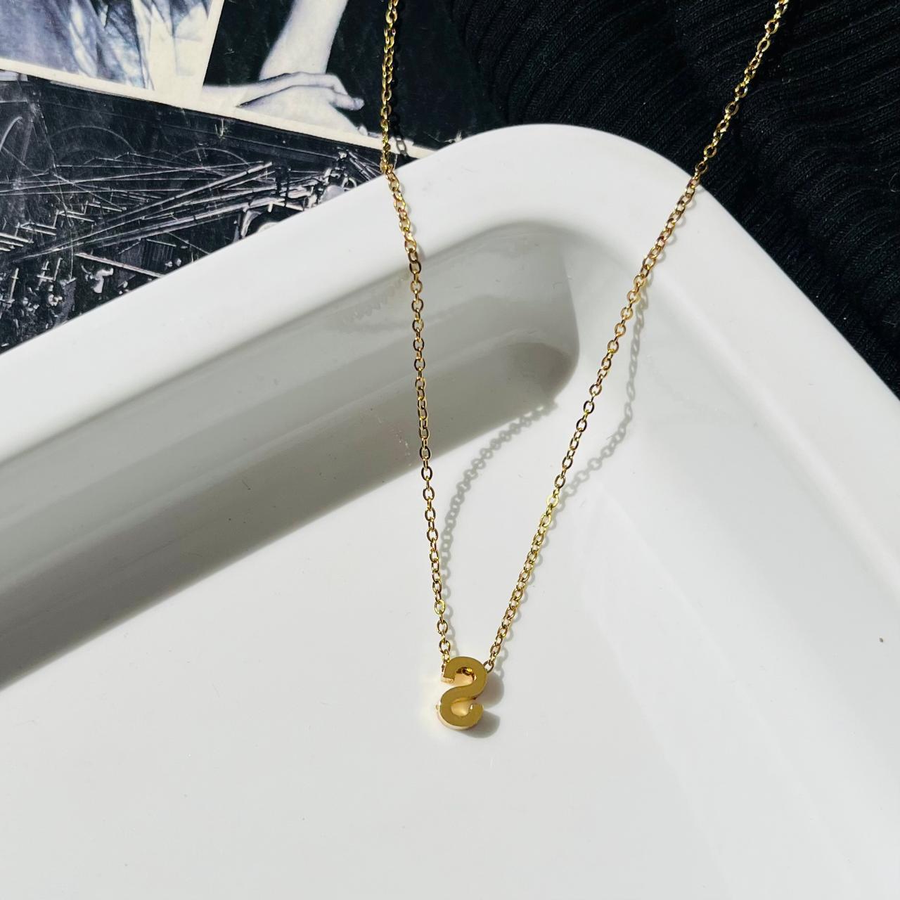 Minimal Initial Necklace (Anti Tarnish)