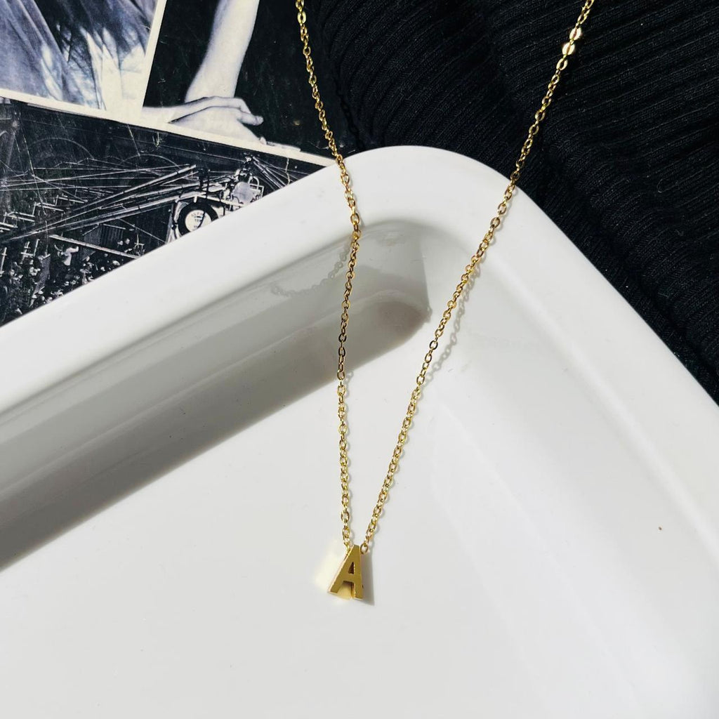 Minimal Initial Necklace (Anti Tarnish)