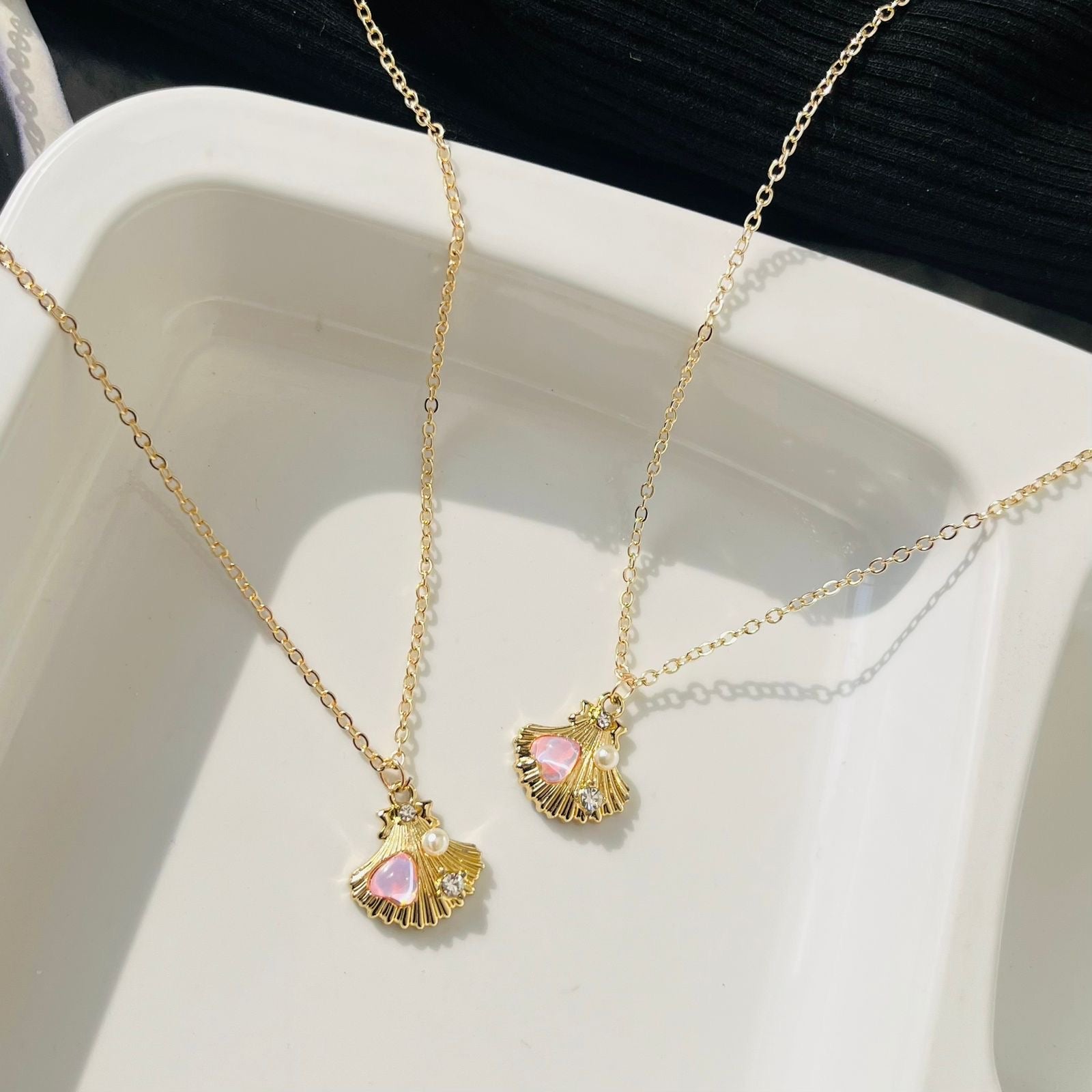 Hali Necklace