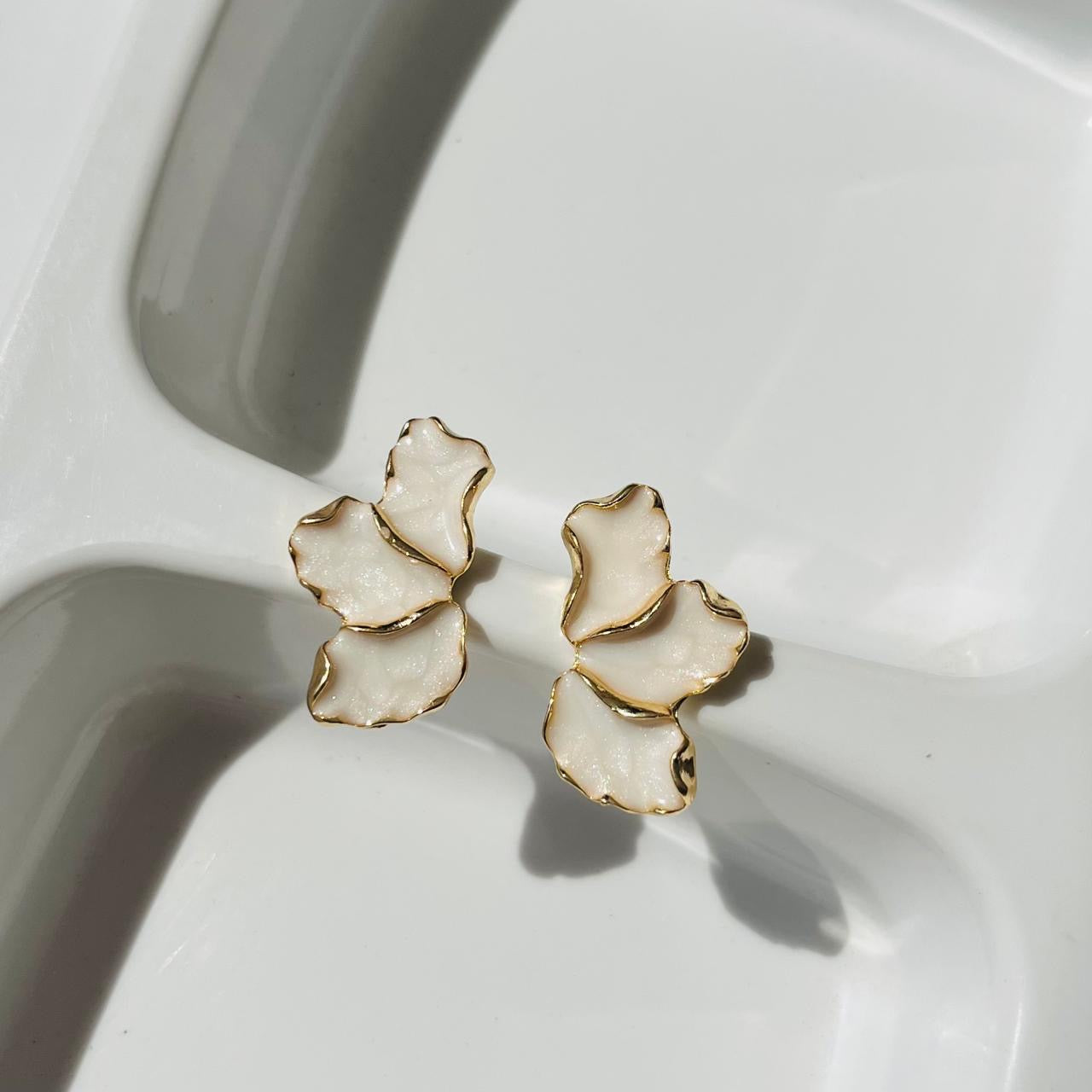 White Flower Earrings