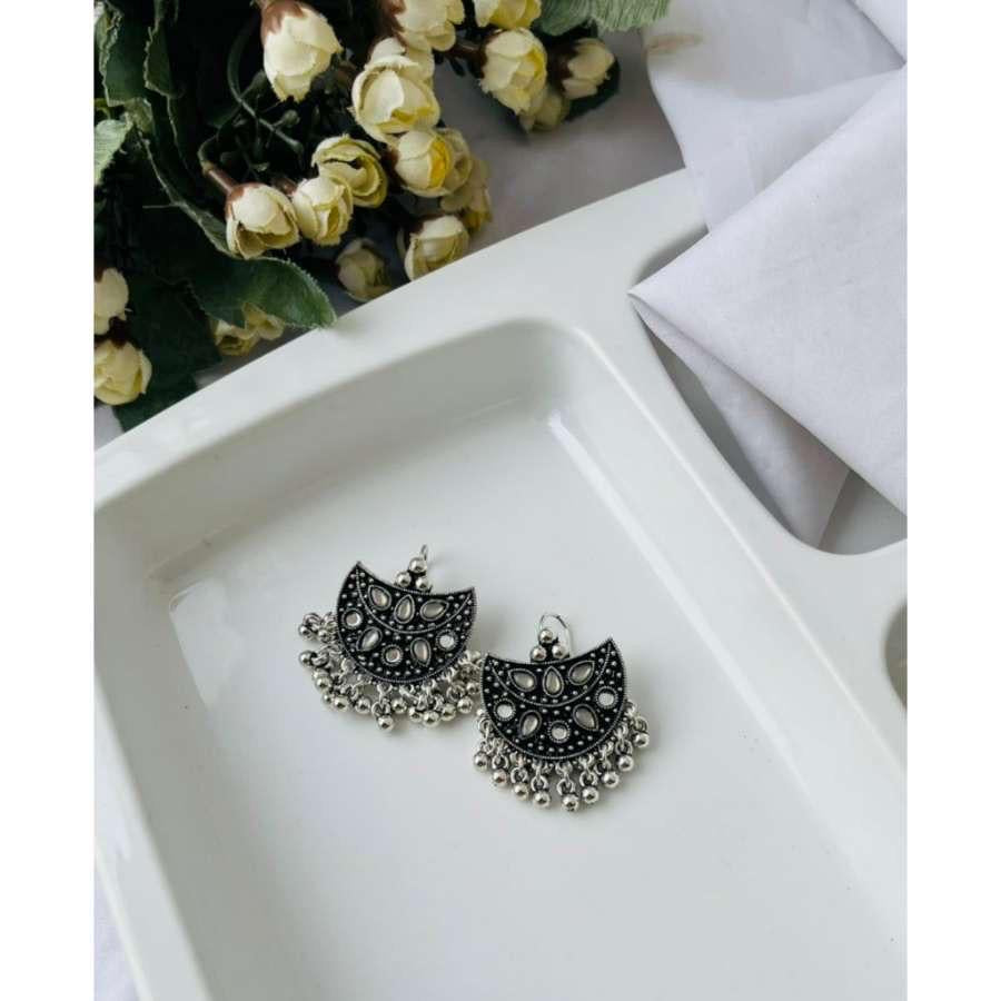 Grey Viha Earrings