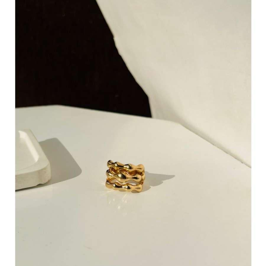 Sarah Ring ( Size 18 )