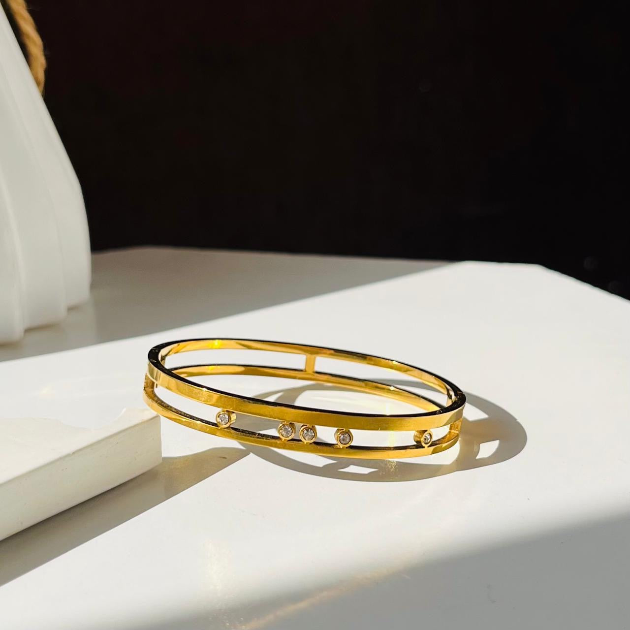 Ruby Bracelet ~ Anti Tarnish (2*6 & 2*8 size)