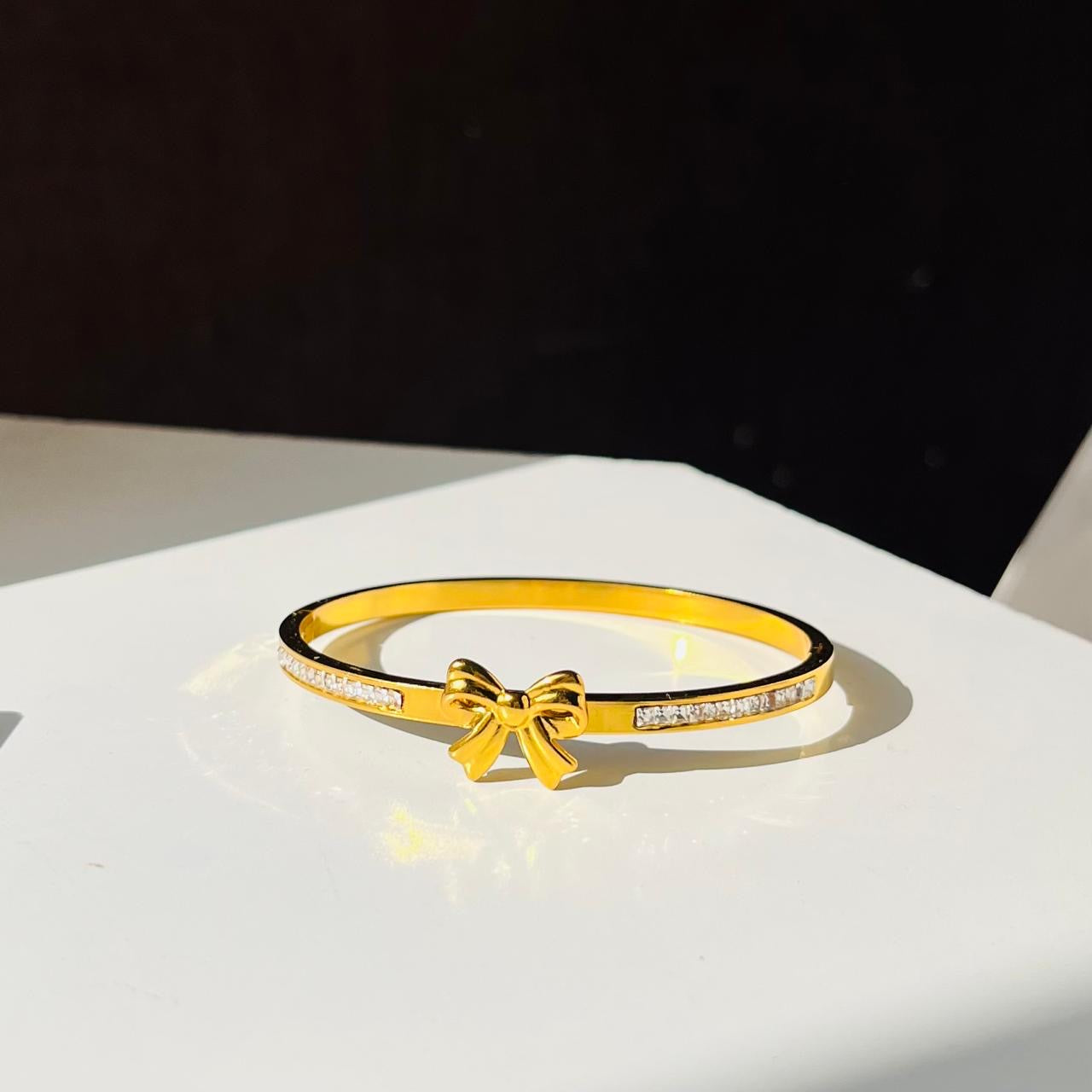 Bow Diamond Bracelet ~ Anti Tarnish (2*6 & 2*8 size)