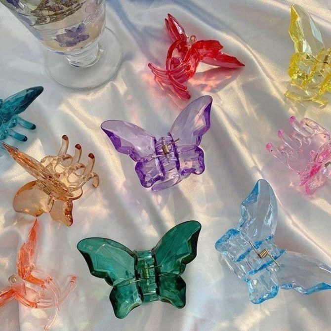 Crystal Glass Butterfly Claw