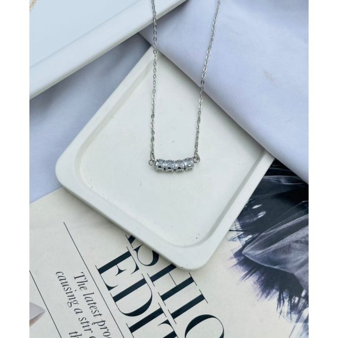 Silver Diamonds Necklace