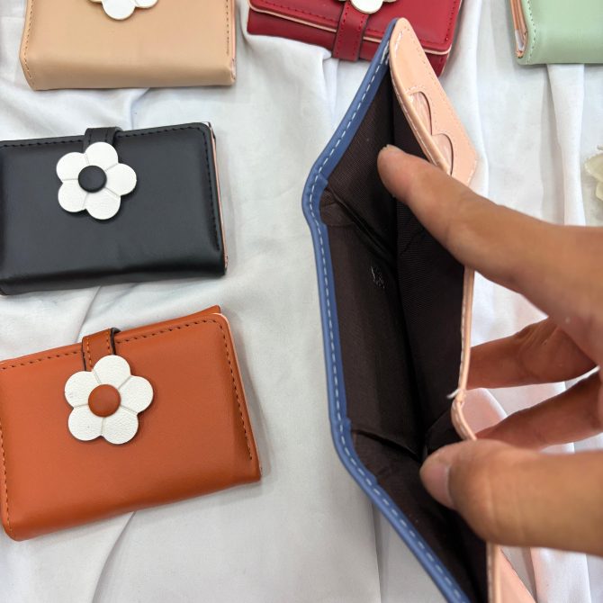 Floral Trifold Wallets - Image 4