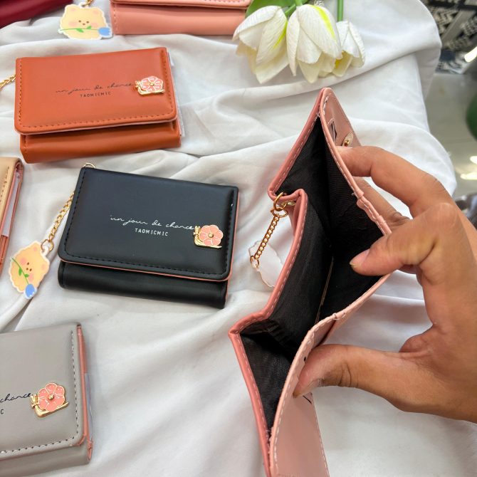 Korean Trifold Wallets - Image 3