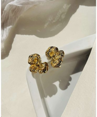 Textured Petals Earrings