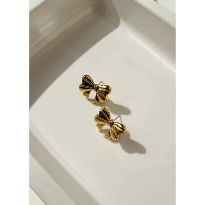 Cozy Bow Earrings