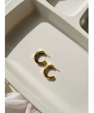 Sleek Circle Earrings