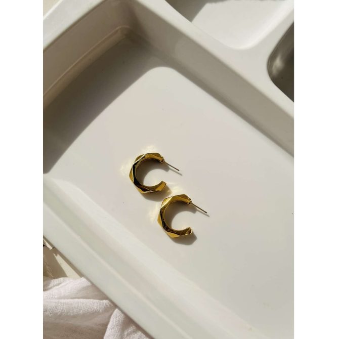 Sleek Circle Earrings