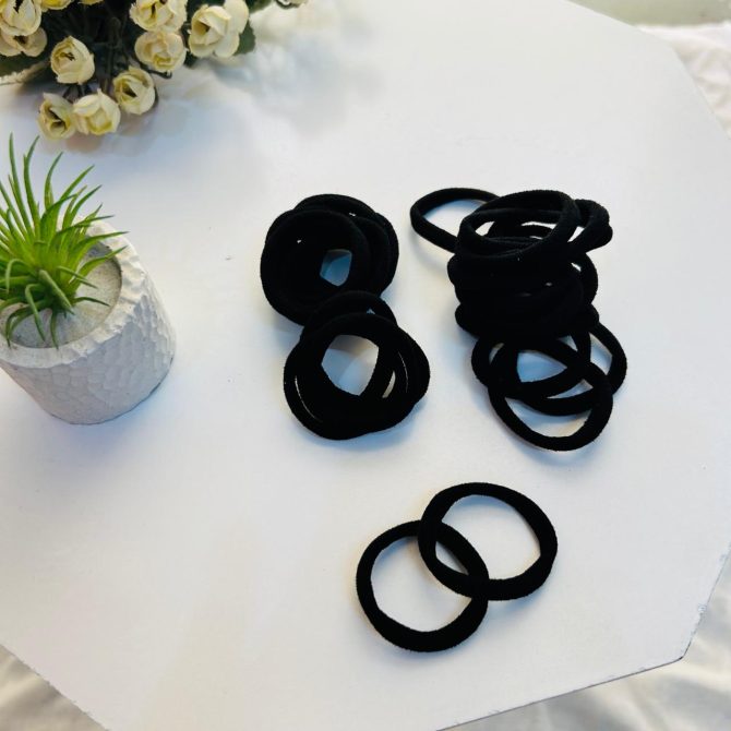 Basic Black Rubberband~ pack of 2