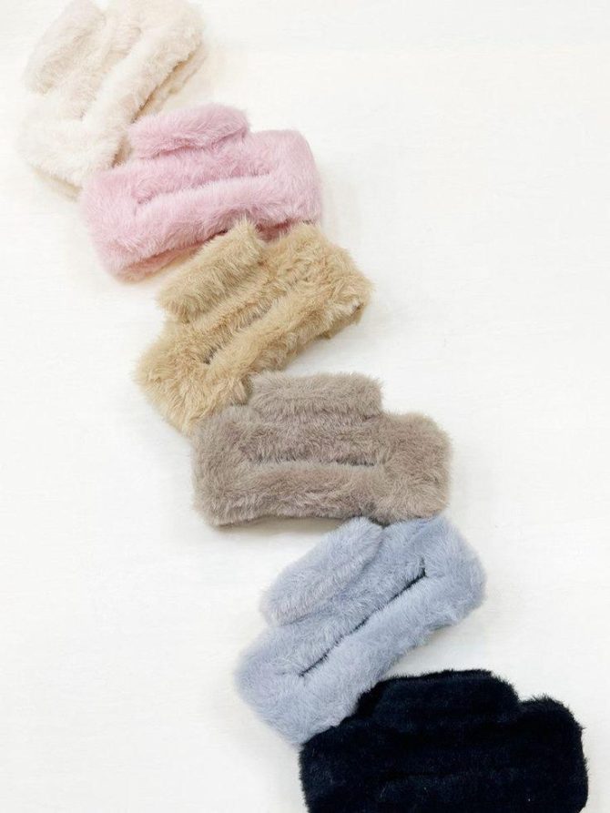 Fuzzy Fur Claws~ Medium - Image 5