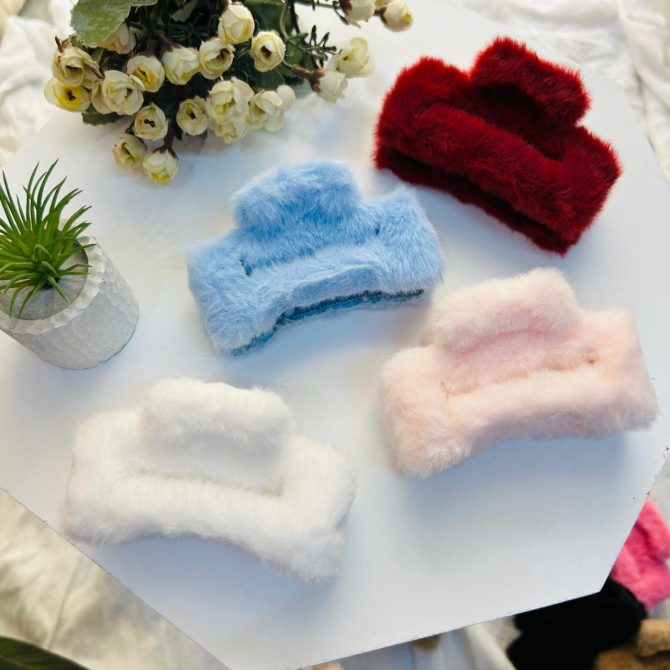 Fuzzy Fur Claws~ Medium - Image 3