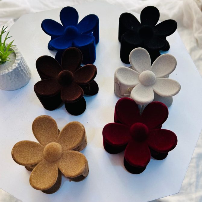 Daisy Premium Claws~ Large - Image 3