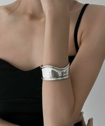 Silver Chunky Bangle