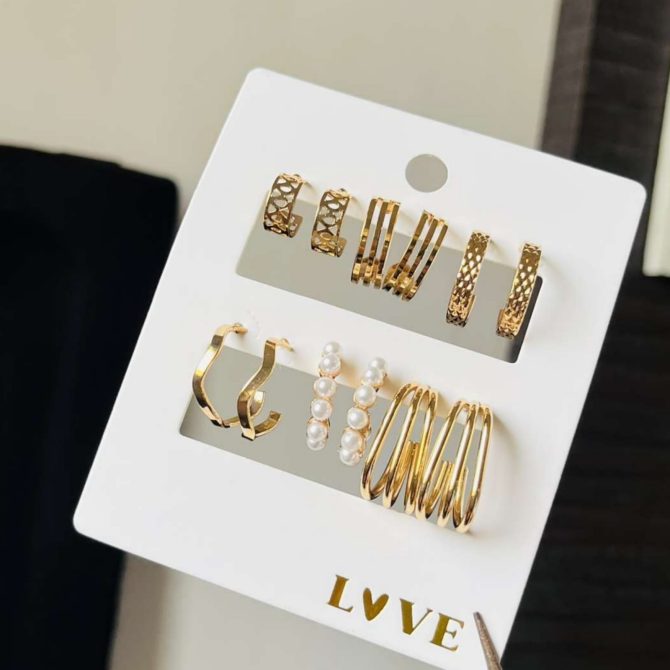 Golden Pearl Combo (₹20 Per Pair)