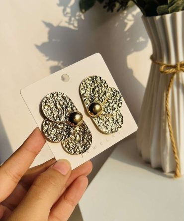 Textured Floral Earrings