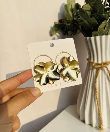 Golden Floral Earrings