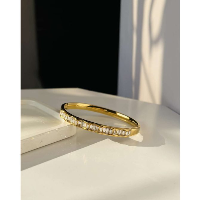 Golden Diamonds Bracelet~ Anti Tarnish