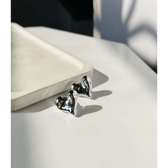 Glossy Heart Earrings~ Silver