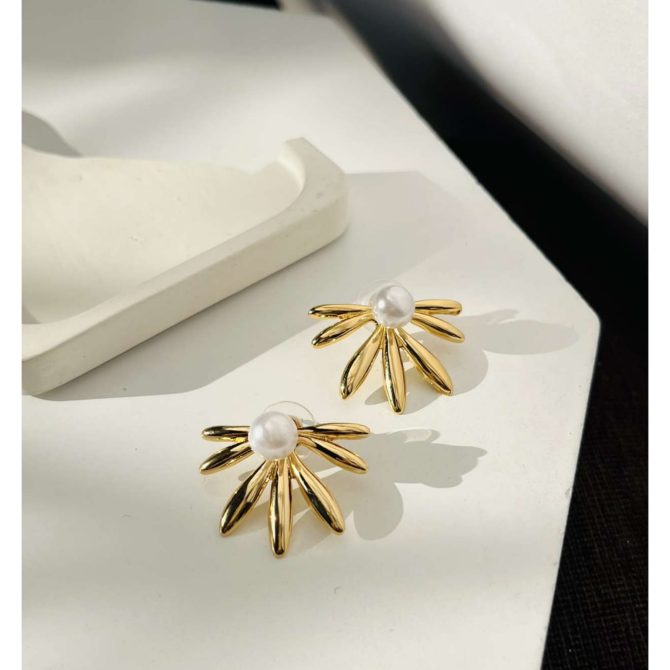 Two Way Floral Pearl Earrings - Image 2
